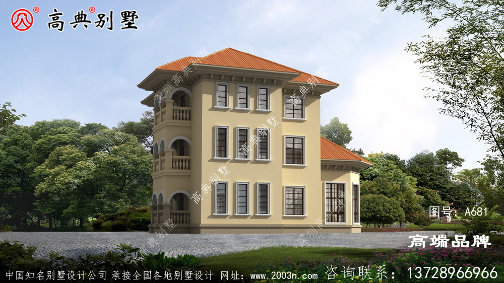 漂亮的三層樓的家居設計