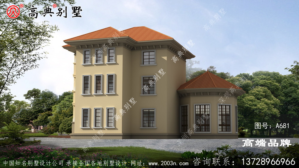 漂亮的三層樓的家居設計